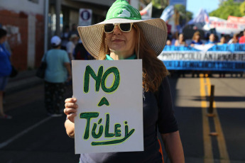 Posadas, Argentina.- In the photos taken on January 24, 2024, protesters participate in the general strike called by the national General Confederation of Labor (CGT) in opposition to the DNU and the Omnibus Law proposed by President Javier Milei.