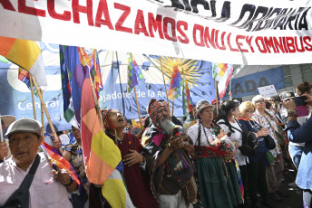 Buenos Aires, Argentina.- In the photos taken on January 24, 2024, representatives of Native Peoples held a ceremony in support of the first national strike with mobilization called by the CGT, both CTA (Workers and Autonomous), the workers of the popular economy (UTEP), social movements and multisectoral organizations in rejection of the Government's economic measures.