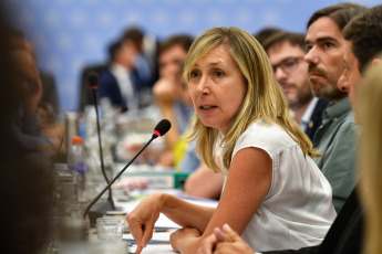 Buenos Aires.- En la foto tomada el 9 de enero, 2024, la diputada Miryam Bregman. El plenario de comisiones de la Cámara de Diputados que debatirá el proyecto de ley ómnibus "Bases y Puntos de Partida de la Libertad de los Argentinos" comenzó a las 14.30 y cuenta con la presencia de funcionarios del Poder Ejecutivo.