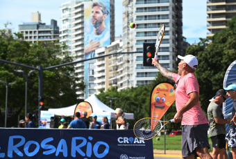 Rosario, Argentina.- In the photo taken on January 21, 2024, tennis fans of all ages participated in a recreational festival in Rosario as an activity prior to the Davis Cup series to be played by Argentina and Kazakhstan on February 3 and 4 at the local Jockey Club.