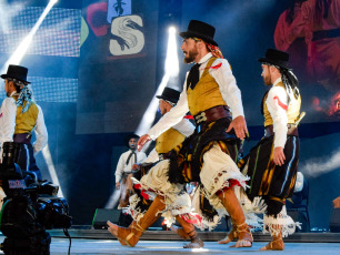 Córdoba, Argentina.- In the photos taken on January 24, 2024, during the presentation of the malambo group, 'El Ramalazo', in the Córdoba city of Cosquín. The National Folklore Festival began on Saturday, January 20 and runs until Sunday the 28th. It is one of the most important celebrations held in the country to honor the representative music of Argentines.