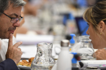 Buenos Aires.- En la foto tomada el 11 de enero de 2024, German Pedro Martinez. El plenario de comisiones de la Cámara de Diputados retomó hoy el análisis del proyecto de ley de "Bases y Puntos de Partida para la Libertad de los Argentinos" tras un cuarto intermedio dispuesto anoche por pedido de los bloques de Unión por la Patria (UxP) y la UCR, y oposición de los legisladores de La Libertad Avanza (LLA), que querían que pretendían continuar los debates