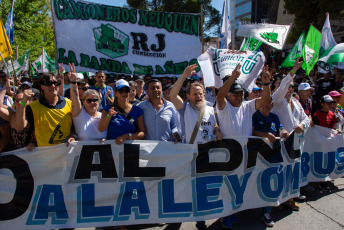 Neuquén, Argentina.- In the photo taken on January 24, 2024, strike and mobilization across the country in rejection of the DNU and the Omnibus Law of President Javier Milei.