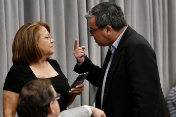 Buenos Aires, Argentina.- En las fotos tomadas el 15 de enero del 2024, el diputado nacional y jefe de bloque de Unión por la Patria, Germán Martínez en el plenario de comisiones de la Cámara de Diputados que analiza el proyecto de ley ómnibus retomó su trabajo con la recepción de los testimonios de empresas, asociaciones, ONG's y sectores alcanzados por lo dispuesto en esa iniciativa.