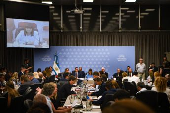 Buenos Aires.- En la foto tomada el 10 de enero de 2024, la Ministra de seguridad Patricia Bullrich expone en el Congreso por el debate de la ley ómnibus.