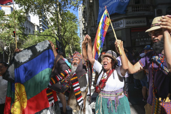 Buenos Aires, Argentina.- In the photos taken on January 24, 2024, representatives of Native Peoples held a ceremony in support of the first national strike with mobilization called by the CGT, both CTA (Workers and Autonomous), the workers of the popular economy (UTEP), social movements and multisectoral organizations in rejection of the Government's economic measures.