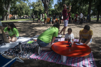 Buenos Aires, Argentina.- In the photos taken on January 21, 2024, the various science, art and technology activities were reissued for the second time, free of charge, in Saavedra Park, as a way of claiming about 60 students from national universities of scientific, technological and art careers to ask for the opening of the summer programming of the Cultural Center of Science (C3) that was canceled by the authorities.