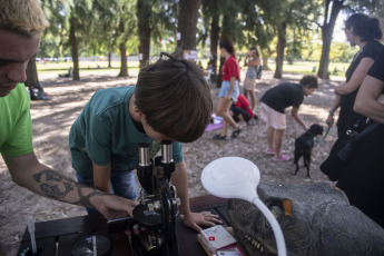 Buenos Aires, Argentina.- In the photos taken on January 21, 2024, the various science, art and technology activities were reissued for the second time, free of charge, in Saavedra Park, as a way of claiming about 60 students from national universities of scientific, technological and art careers to ask for the opening of the summer programming of the Cultural Center of Science (C3) that was canceled by the authorities.