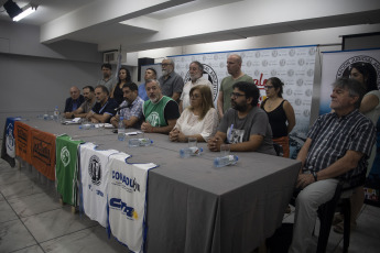 Buenos Aires- In the photo taken on January 12, 2024, unions that group state workers belonging to different sectors, At noon today, levels and powers of the State and public enterprises held a press conference in which they launched a unity front and announced a national day of struggle in defense of public employment.