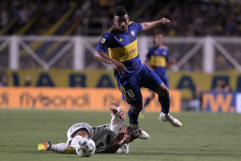 Buenos Aires, Argentina.- In the photos taken on February 1, 2024, during the match between Boca Juniors and Sarmiento de Junín at the Nuevo Gasómetro for the second date of Zone B of the Professional League Cup. Boca and Sarmiento did not differ in their meeting. The first half started positively for Boca Juniors, who took advantage of the opportunity to open the scoring with Miguel Ángel Merentiel in the 8th minute. Sarmiento equalized through a goal from José Mauri in the 26th minute of the second half.