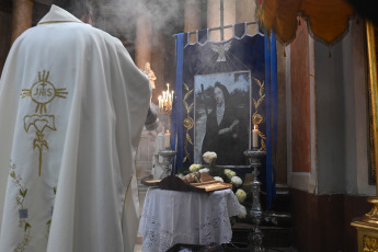 Buenos Aires, Argentina.- In the photos taken on February 11, 2024, hundreds of faithful participated in a mass in the Basilica of Nuestra Señora de la Piedad, located in the Buenos Aires neighborhood of San Nicolás, in which they venerated relics and a procession with the image of María Antonia de San José de Paz y Figueroa, known as Mama Antula, who was converted this Sunday into the first Argentine saint.