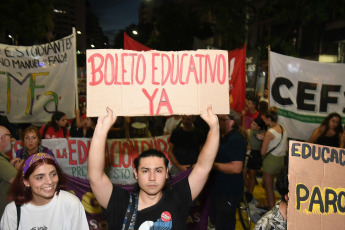 Buenos Aires, Argentina.- In the photos taken on February 21, 2024, the Student Center of the Faculty of Philosophy and Letters of the University of Buenos Aires (UBA), held a "cacerolazo" to demand for "university budget, educational ticket and living wage for teachers and non-teachers".