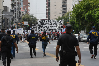 Buenos Aires, Argentina.- In the photos taken on February 8, 2024, a group of protesters, belonging to the social movements grouped in the Unidad Piquetera (UP), gather in Plaza Alsina in the Buenos Aires town of Avellaneda, with intentions to reach the Pueyrredón Bridge, to demand food assistance for the community kitchens.