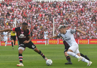 Córdoba, Argentina.- In the photos taken on February 18, 2024, Instituto vs. Independiente, in the game 6 in the Copa de la Liga in the Monumental of Alta Córdoba. Independente won 2-0 at Instituto. Then Gabriel Neves inaugurated the marker at the 25th minute of the first half. More late, in minute 31 of the stage, Lucas González increased the wind, securing the victory of Independence.