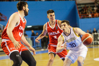 Mar del Plata, Argentina.- In the photos taken on February 22, 2024, the Argentine basketball team played against Chile, in Group A, in the Americup 2025 Qualifiers in Nicaragua. Argentina beat Chile 90 to 78 in the first qualifying window for the AmeriCup 2025. Nicolás Brussino was the team's scorer with 19 points.