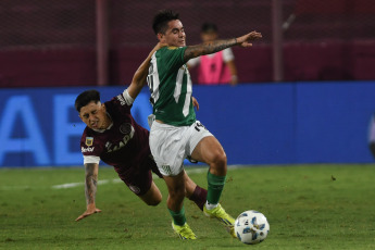 Buenos Aires, Argentina - In the photo taken on February 25, 2024, Lanús and Banfield played to a draw in the South's classic match for the LPF Cup 2024. Milton Giménez gives Banfield a 1-1 draw against Lanús.