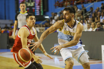 Mar del Plata, Argentina.- In the photos taken on February 22, 2024, the Argentine basketball team played against Chile, in Group A, in the Americup 2025 Qualifiers in Nicaragua. Argentina beat Chile 90 to 78 in the first qualifying window for the AmeriCup 2025. Nicolás Brussino was the team's scorer with 19 points.