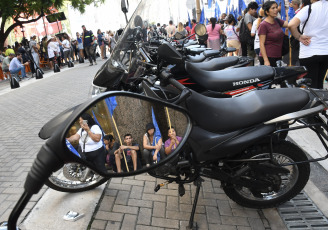 Buenos Aires, Argentina.- In the photos taken on February 29, 2024, militants and leaders of the Union of Workers of the Popular Economy (Utep) held a rally and protest in the vicinity of the Ministry of Economy "to defend the work of the popular economy", among other demands.