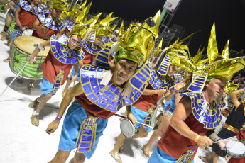 Corrientes, Argentina.- In the photos taken on February 13, 2024, they show the Carnival party in the Capital of Corrientes that boosted tourism, to the point that hotel occupancy rose to 100% in the first half of February, sources municipal reported, with visitors who, in addition, fill the beaches and "generate an important economic movement in the city."