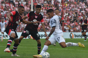 Córdoba, Argentina.- In the photos taken on February 18, 2024, Instituto vs. Independiente, in the game 6 in the Copa de la Liga in the Monumental of Alta Córdoba. Independente won 2-0 at Instituto. Then Gabriel Neves inaugurated the marker at the 25th minute of the first half. More late, in minute 31 of the stage, Lucas González increased the wind, securing the victory of Independence.