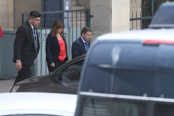 Buenos Aires, Argentina.- In the photos taken on February 14, 2024, the Minister of Security, Patricia Bullrich (center), attended a habeas corpus hearing presented to debate the legality of the public order protocol, in the federal courts of Retiro. Federal judge Sebastián Casanello granted a habeas corpus request for the suspension of the protocol. The unconstitutionality of the procedure and a precautionary measure to stop its implementation were also requested.