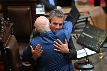 Buenos Aires, Argentina.- In the photos taken on February 2, 2024, the Chamber of Deputies continued for the third consecutive day with the treatment of the "Bases" bill. With 144 votes in favor and 109 against, the controversial Omnibus Law, a broad package of reforms that lost more than half of its articles, received “general” approval in the Chamber of Deputies, which will meet again on Tuesday.