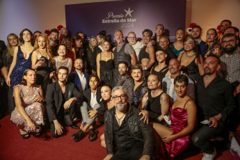 Mar del Plata, Argentina.- En las fotos tomadas el 5 de febrero del 2024, durante la entrega de los premios Premios Estrella de Mar 2024 en Mar del Plata. El grupo de rock "Ciro y Los Persas", encabezado por el ex líder de "Los Piojos" Andrés Ciro Martínez, logró el premio Estrella de Mar de oro, mientras que la humorista y pareja del presidente Javier Milei, Fátima Florez, se adjudicó el galardón como mejor Show de Humor y Producción, en la entrega de estas estatuillas que reconoce a los talentos de la temporada teatral en Mar del Plata.