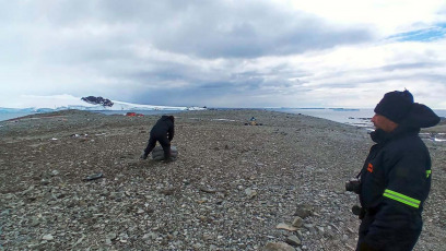 Antarctica.- In the photos taken on February 7, 2024, a team of technicians from the National Geographic Institute traveled to Antarctica this summer equipped with an unmanned aerial vehicle (drone) capable of carrying out aerial photogrammetric surveys to begin a cartographic update project of the Argentine bases on the white continent, which will allow us to deepen scientific knowledge of those territories and consolidate the sovereign presence in that territory.