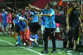 Buenos Aires, Argentina.- In the photos taken on February 26, 2024, during the match between Argentinos Juniors and Platense in a match corresponding to date 7 of the League Cup at the Diego Armando Maradona stadium. Argentinos Juniors beat Platense 3-1, and leads Zone A of the Professional League Cup.