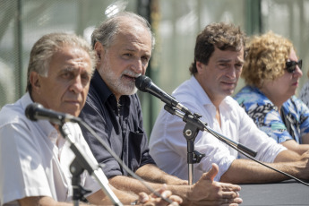 Buenos Aires, Argentina.- In photos taken on February 15, 2024, the leader of the Polo Obrero (PO), Eduardo Belliboni (2nd left), denounced President Javier Milei for the alleged crimes of public intimidation, incitement to collective violence and threats, following a post by the president on social networks that referred to him as "detected" along with the phrase "caste in sight."