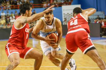 Mar del Plata, Argentina.- In the photos taken on February 22, 2024, the Argentine basketball team played against Chile, in Group A, in the Americup 2025 Qualifiers in Nicaragua. Argentina beat Chile 90 to 78 in the first qualifying window for the AmeriCup 2025. Nicolás Brussino was the team's scorer with 19 points.