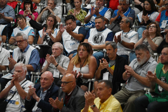 Buenos Aires, Argentina.- In the photos taken on February 15, 2024, the Front of State Unions (FSE), which represents twenty union organizations, held its first plenary session since its new formation, to analyze the labor situation and salary of companies in the sector, and announced a "national day of struggle", which will result in a couple of activities, for the "last week of February", union sources reported.