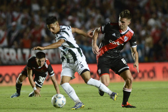 Santa Fe, Argentina.- In the photos taken on February 7, 2024, River Plate faces Excursionistas, who play in Primera B, for the 32nd round. final of the Argentine Cup at the Brigadier General Estanislao López stadium in Santa Fe. With goals from Borja, Mastantuono and Ruberto, River Plate beat Excursionistas 3-0 and advanced in the Argentine Cup.