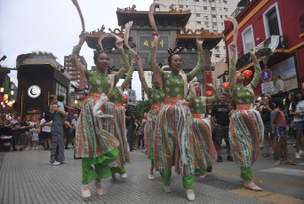 Buenos Aires, Argentina.- In the photos taken on February 9, 2024, the Chinese community in Argentina celebrates the New Year with shows, Dragon dance and traditional music Buenos Aires. The Chinese community in Argentina began the celebrations of the arrival of the "Wooden Dragon." The dragon is very important to all Chinese culture and, in addition to vigor and strength.