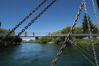 Río Negro, Argentina.- In the photos taken on February 1, 2024, it shows the tourist place of Villa Llanquín in Rio Negro, Argentina. The second half of January marked an increase in occupancy in the main tourist destinations in the province of Río Negro, where nearly 200,000 vacationers were received, who generated an impact of more than 46,000 million pesos (Argentine peso), according to reports officially.