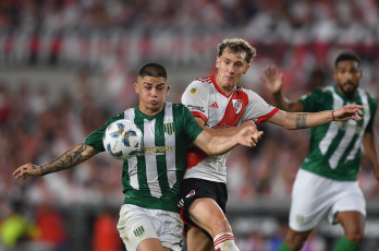 Buenos Aires, Argentina.- In the photos taken on February 18, 2024, during the River vs. Banfield, for Group B of the Copa de la Liga in the Monumental. River and Banfield played 1 to 1. Braian Galván and Pablo Solari marked the sides of the encounter.