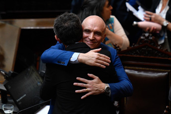 Buenos Aires, Argentina.- In the photos taken on February 2, 2024, the Chamber of Deputies continued for the third consecutive day with the treatment of the "Bases" bill. With 144 votes in favor and 109 against, the controversial Omnibus Law, a broad package of reforms that lost more than half of its articles, received “general” approval in the Chamber of Deputies, which will meet again on Tuesday.