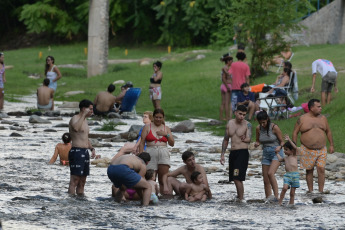 San Luis, Argentina.- In the photos taken on February 14, 2024, people enjoy the tourist places in San Luis. The province of San Luis registered an occupancy level of tourist accommodation of 95% of its more than 30,000 available beds, reported the provincial Tourism Secretariat.