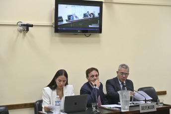 Buenos Aires, Argentina.- En las fotos tomadas el 19 de febrero del 2024, en los Tribunales de la Ciudad de Buenos Aires, continúa el juicio contra el empresario, exsenador y tres veces gobernador de Tucumán, José Alperovich, acusado de nueve delitos contra la integridad sexual en perjuicio de su sobrina y exempleada. Cinco testigos que declararon en el juicio oral y público apoyaron la acusación contra Alperovich.