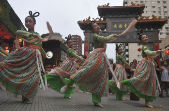 Buenos Aires, Argentina.- In the photos taken on February 9, 2024, the Chinese community in Argentina celebrates the New Year with shows, Dragon dance and traditional music Buenos Aires. The Chinese community in Argentina began the celebrations of the arrival of the "Wooden Dragon." The dragon is very important to all Chinese culture and, in addition to vigor and strength.