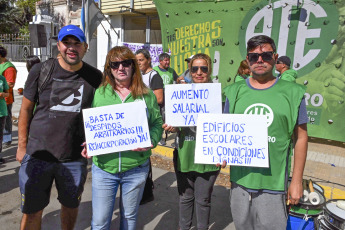 Viedma, Argentina.- In the photos taken on February 26, 2024, teachers participate in a national strike by the Confederation of Education Workers of the Argentine Republic (Ctera) in rejection of the economic adjustment of the national government and in demand for a better offer wage.