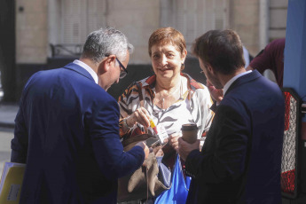 Buenos Aires, Argentina.- En las fotos tomadas el 29 de febrero del 2024, durante el juicio que se le sigue en tribunales al ex gobernador tucumano José Alperovich, acusado de nueve delitos contra la integridad sexual en perjuicio de su sobrina y exempleada. El juicio, se reanudó con la declaración de una de las hijas del acusado, una ex senadora y compañera de bancada, así como el padre de la denunciante y primera persona a la que ella le contó lo sucedido.