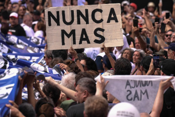 Buenos Aires, Argentina.- In photos taken on March 24, 2024, a crowd protested in a march to Congress to ask for justice for the victims of the state genocide in commemoration of the "Day of Remembrance for Truth and Justice ", an immovable holiday that commemorates the anniversary of the last military dictatorship that ruled the country