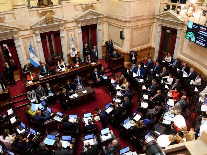 El Senado argentino inició el debate sobre el DNU