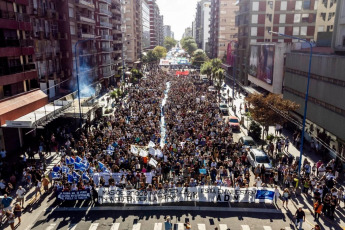 Buenos Aires, Argentina.- In photos taken on March 24, 2024, a crowd protested in a march to Congress to ask for justice for the victims of the state genocide in commemoration of the "Day of Remembrance for Truth and Justice ", an immovable holiday that commemorates the anniversary of the last military dictatorship that ruled the country