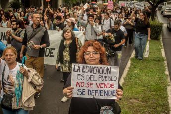 Santiago del Estero, Argentina.- In the photos taken on April 23, 2024, hundreds of thousands of people demonstrated this Tuesday throughout Argentina to repudiate the cuts in funds to the public university, in what constitutes the largest demonstration so far against the policy of adjustments by President Javier Milei. The universities declared a budget emergency after the government decided to extend for this year the same budget they received in 2023, despite the year-on-year inflation that touched 290% in March.