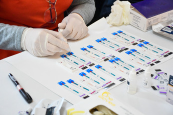 San Juan, Argentina.- In the photos, health authorities carry out rapid tests in commemoration of the National HIV Testing Day in San Juan, Argentina on June 27, 2024. With great participation, the central activity was to promote the carrying out of the HIV test, through safe, free and confidential rapid tests.