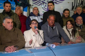 Buenos Aires, Argentina.- In the photos, a large union and political sector called on Congress to defend sovereignty and reject the Bases Law on June 26, 2024. The conference brought together different spaces of the union movement that urged to continue defending public companies and rejecting the Base Law promoted by the national Government and which will be discussed this Thursday in the Lower House, they also asked to cancel the Income Tax.