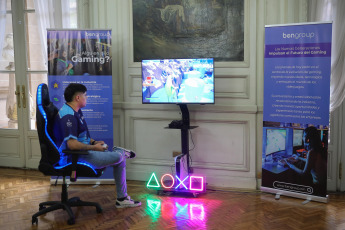 Buenos Aires, Argentina.- In the photos, authorities participate in the launch of the Fortnite video game with landscapes of Argentina on August 1, 2024. Argentina became the first country to have a presence as a brand in the popular Fortnite video game, with the aim of promoting its tourism. The initiative recreates emblematic places in the country such as the Iguazu Falls and the Perito Moreno glacier.