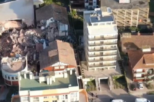 Argentina: Derrumbe trágico en un hotel de la ciudad costera de Villa Gesell